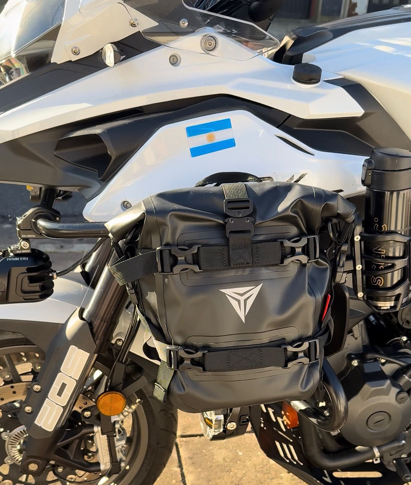 Bolso motero defensa 5 litros ampliable 8 litros Motowolf - Image 6